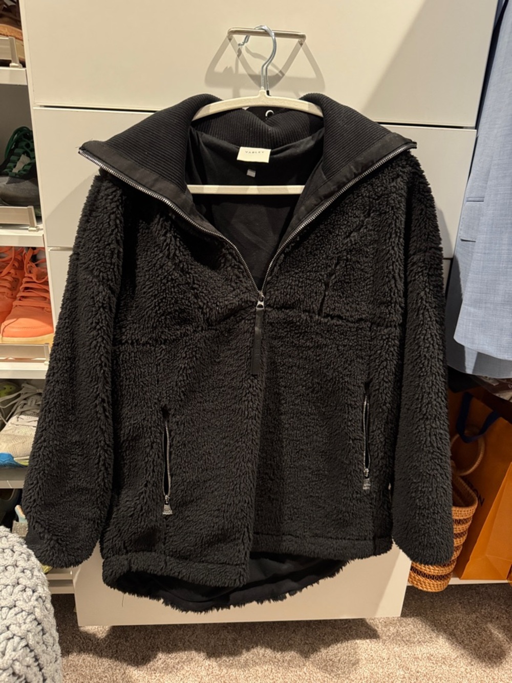 Varley Black Teddy Sherpa Zip Jacket